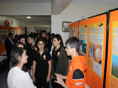 Evrensel Kolej